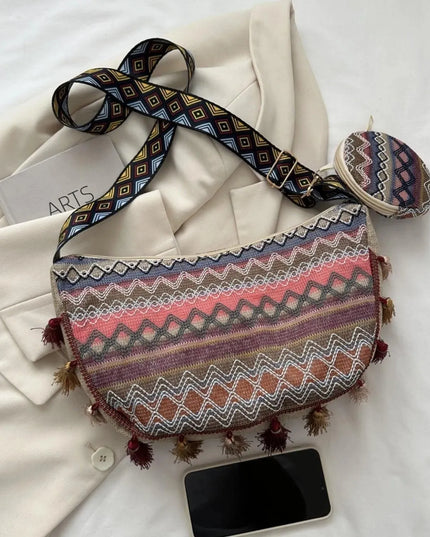 Bolso bandolera con detalle de borlas estampado y monedero pequeño