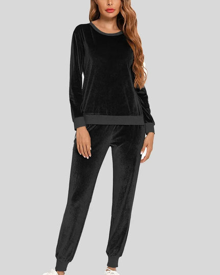 Cozy Round Neck Long Sleeve Lounge Set with Convenient Pockets