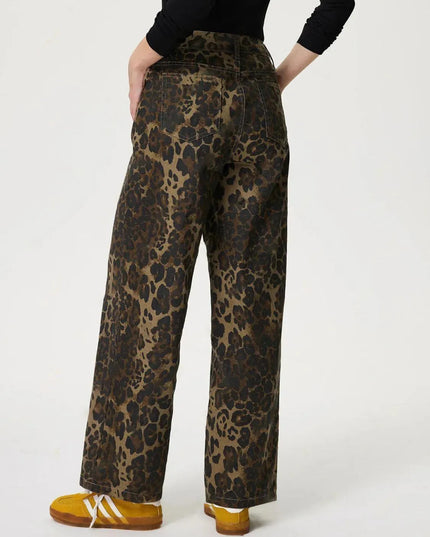 Leopard Straight Jeans with Pockets - ShopEasier