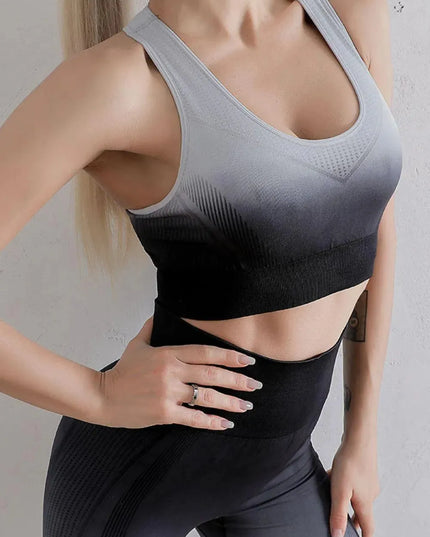 Gradient Sports Bra and Leggings Set - ShopEasier