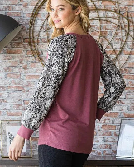 Chic Snakeskin Print Raglan Sleeve Half Button Top