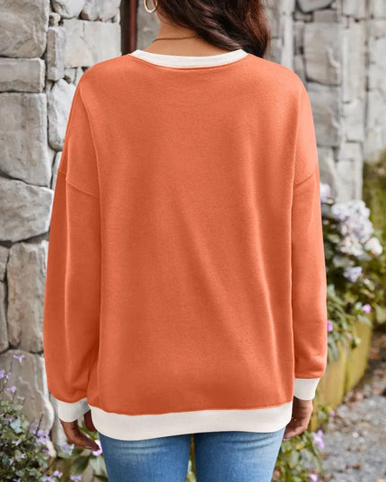 Contrast Lovelet Round Neck Long Sleeve Pullover