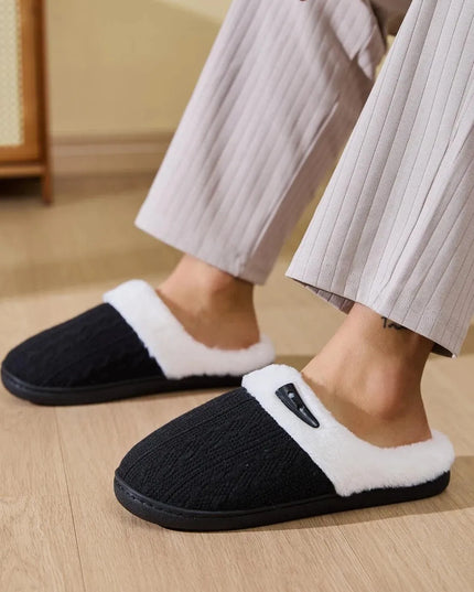 Pantuflas planas peludas con hebilla de cuerno acogedor