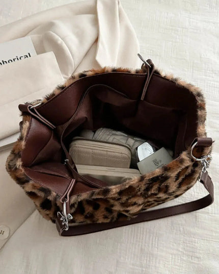 Bolso de hombro de piel sintética con estampado de leopardo