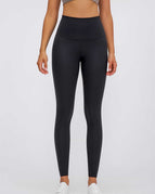 Black / 4