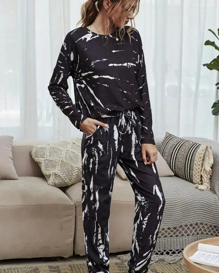 Conjunto de dos piezas acogedor con efecto tie-dye vibrante y pantalones de jogging con cordón