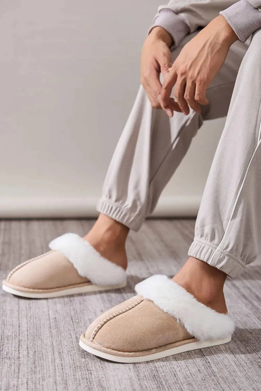 Cozy Faux Fur Round-Toe Slippers