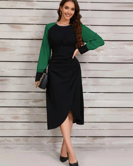 Ruched Contrast Long Sleeve Midi Dress