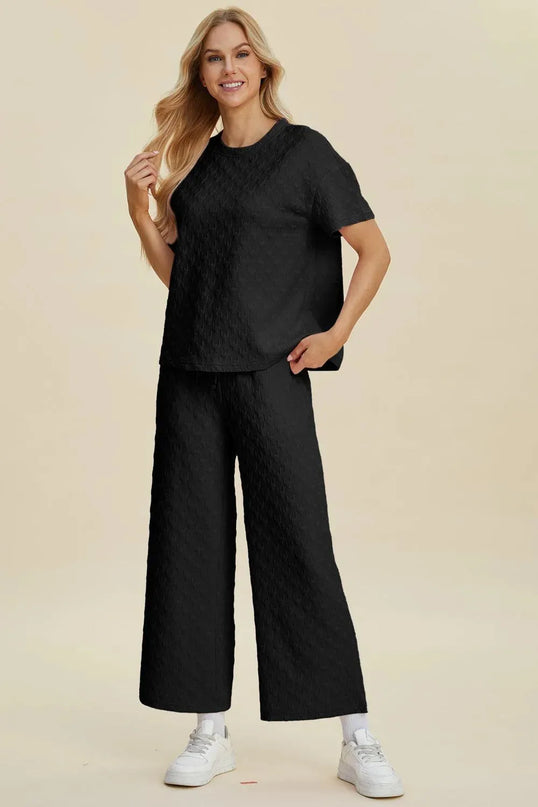 Textured Comfort Two-Piece Top and Pants Set with Pockets