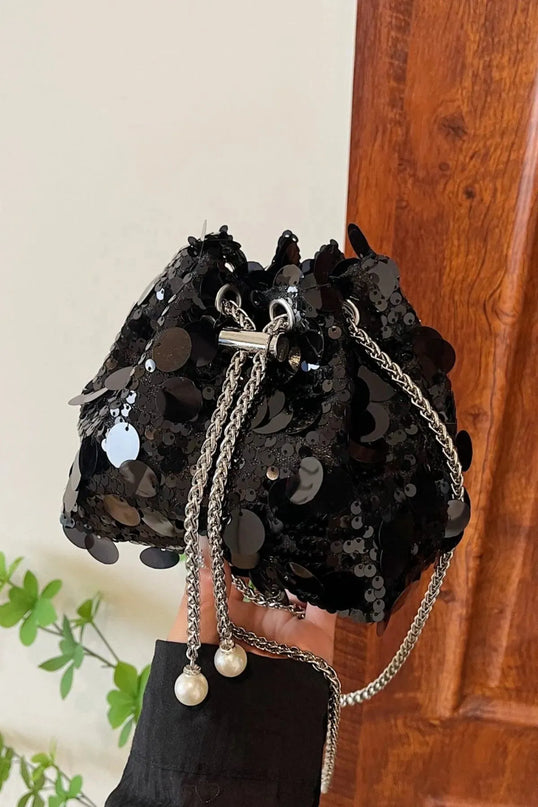 Bolso bandolera con lentejuelas y cordón