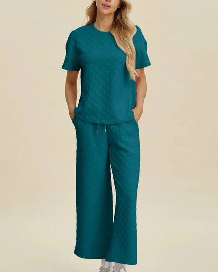 Textured Comfort Two-Piece Top and Pants Set with Pockets