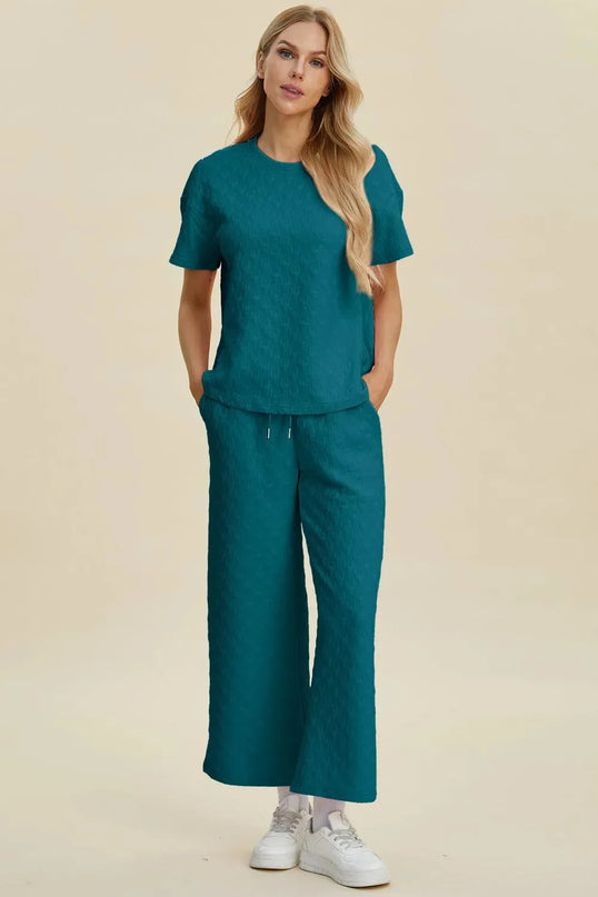 Textured Comfort Two-Piece Top and Pants Set with Pockets