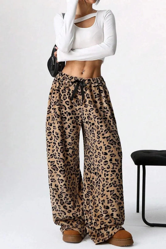 Pantalones anchos con estampado de leopardo