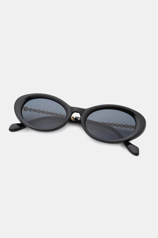 UV400 Cat-Eye Sunglasses with Polycarbonate Frame and Case