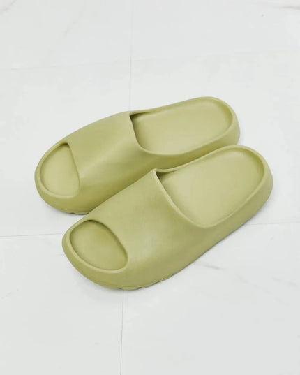 NOOK JOI Cozy Comfort Slides in Green