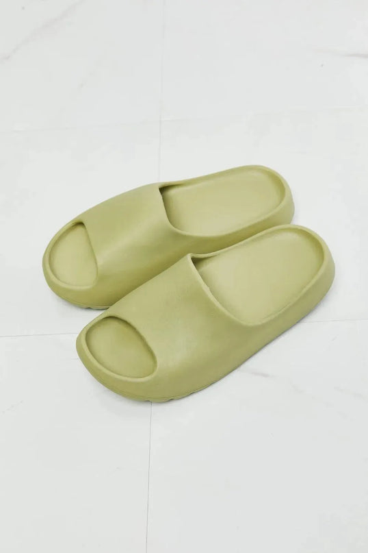 NOOK JOI Cozy Comfort Slides in Green