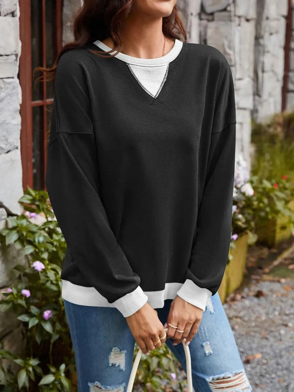 Contrast Lovelet Round Neck Long Sleeve Pullover