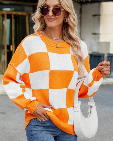 Checkered Round Neck Long Sleeve Sweater - ShopEasier