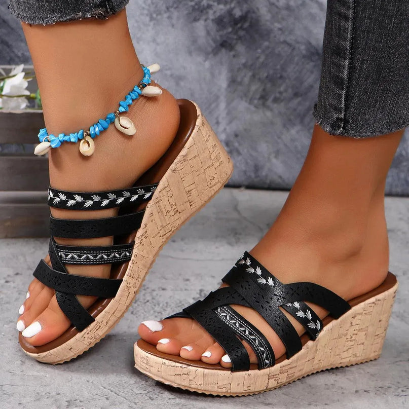 Chic Crisscross Mid Heel Wedge Sandals in PU Leather