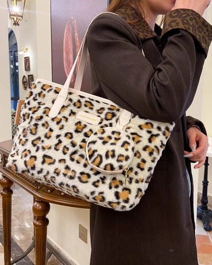 Leopard Faux Fur Tote Bag with Coin Purse