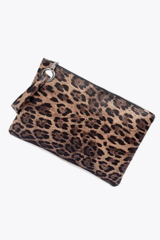 Cartera de piel sintética con diseño de leopardo