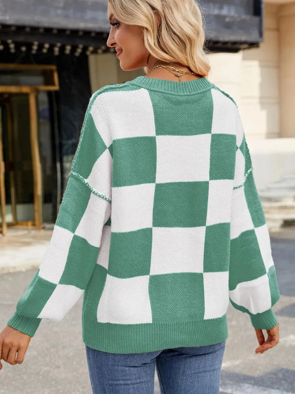 Checkered Round Neck Long Sleeve Sweater - ShopEasier