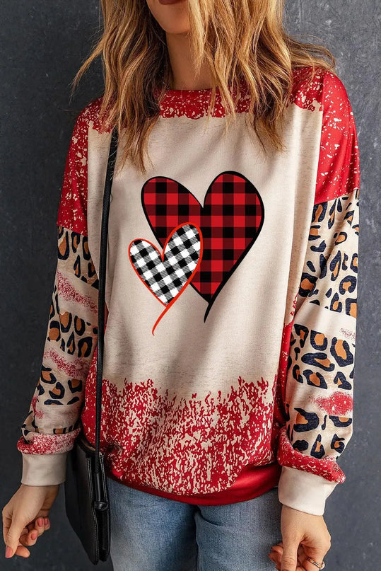 Leopard Print Heart Graphic Sweatshirt