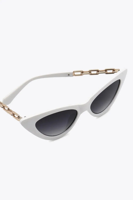 Chain Detail Cat-Eye Sunglasses - ShopEasier