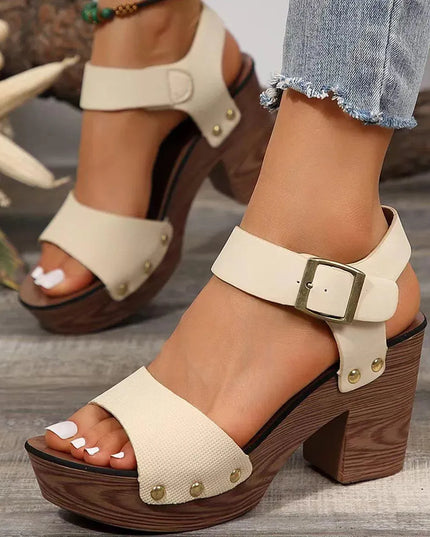 Chic Peep Toe Block Heel Sandals