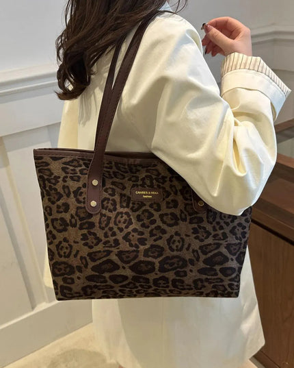 Bolsa de poliéster con estampado de leopardo