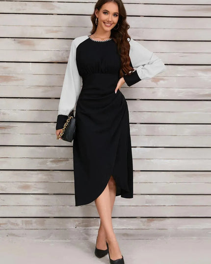 Ruched Contrast Long Sleeve Midi Dress