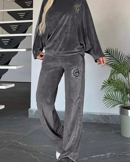 Conjunto de pantalón y blusa de manga larga con cuello barco en talla grande