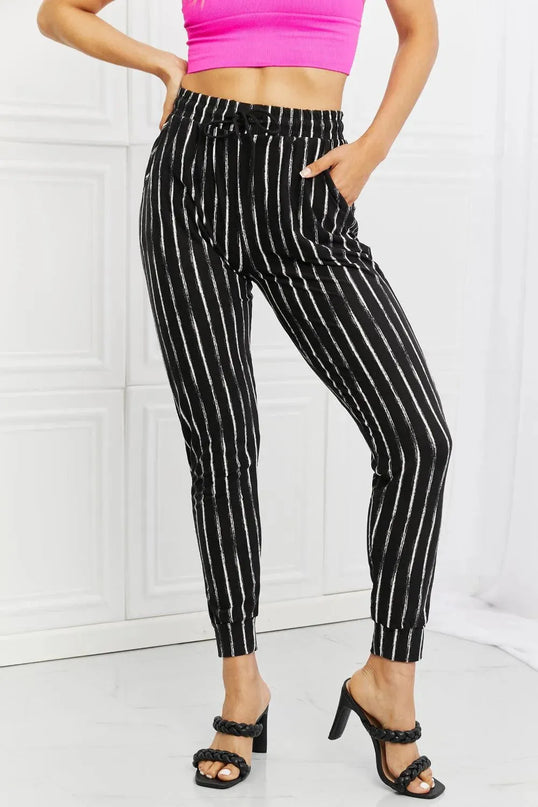 Cozy Striped Joggers with Pockets and Drawstring