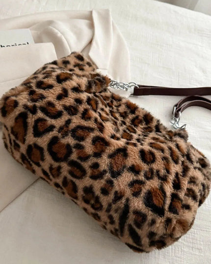 Bolso de hombro de piel sintética con estampado de leopardo