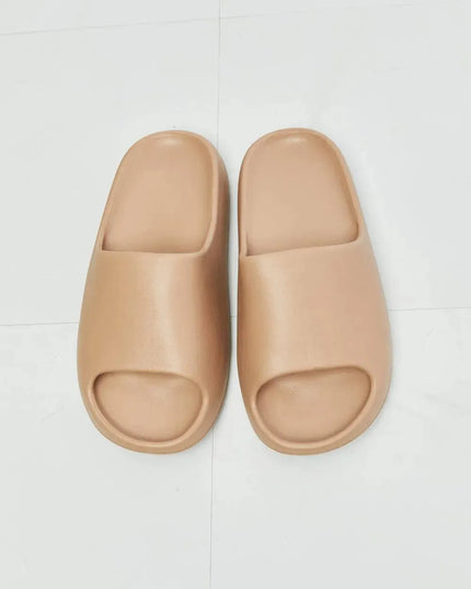 NOOK JOI Cozy Comfort Slides in Beige