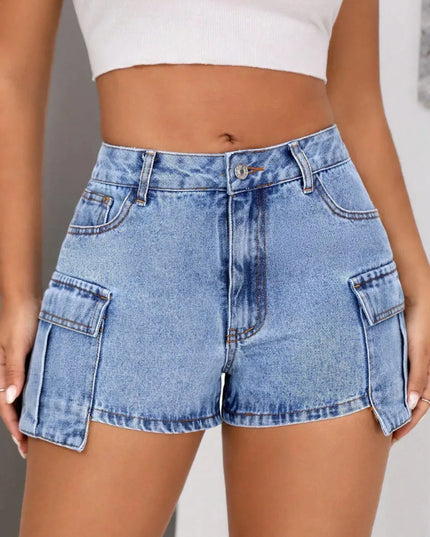 Classic Mid-Rise Denim Shorts with Functional Pockets