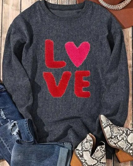 Love Heart Graphic Long Sleeve Sweatshirt for Valentine's Day