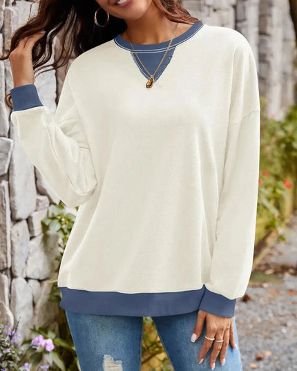 Contrast Lovelet Round Neck Long Sleeve Pullover