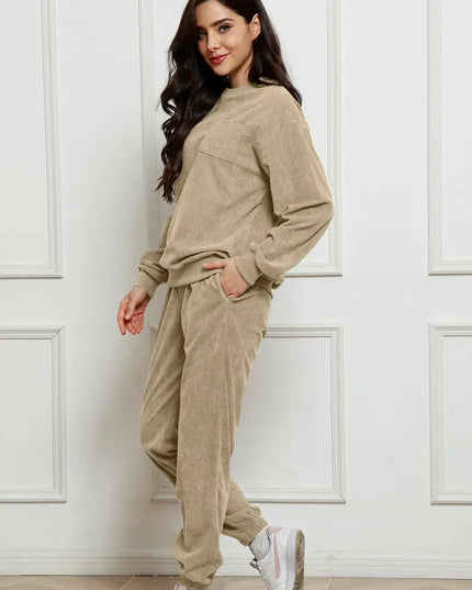 Cozy Corduroy Two-Piece Sweatshirt and Sweatpants Ensemble