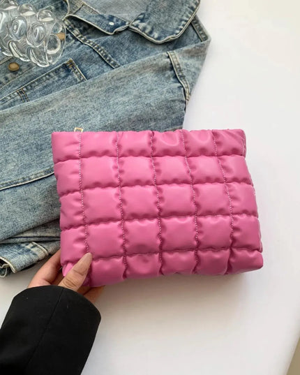 Plaid Quilted Zippered Clutch Bag