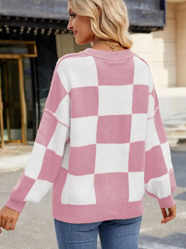 Checkered Round Neck Long Sleeve Sweater - ShopEasier