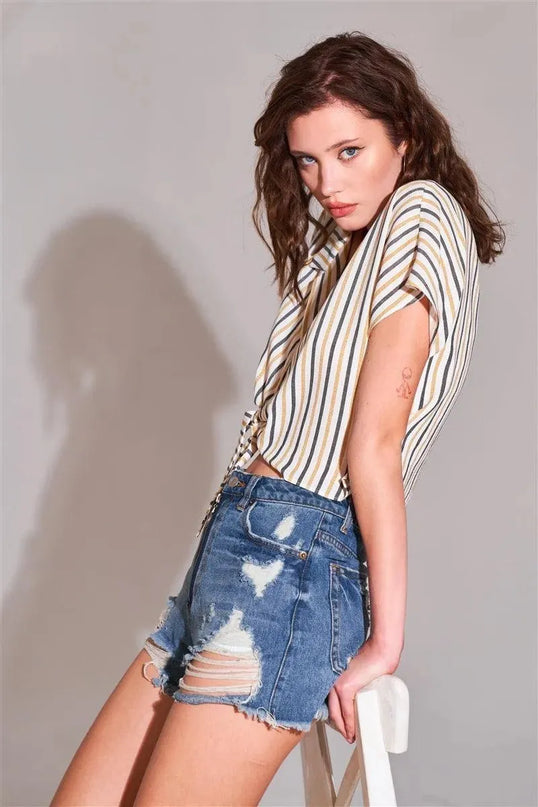 Ripped High-waist Front Zip-up Raw Hem Detail Distressed Mini Shorts - ShopEasier