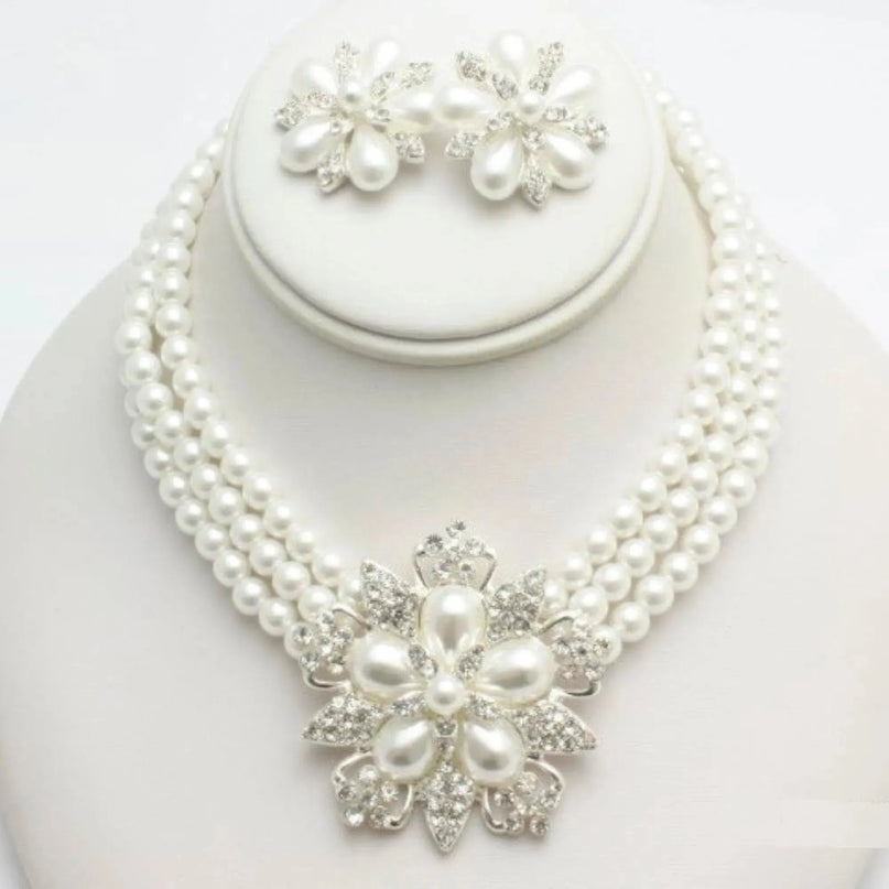 Rhinestone Pearl Flower Necklace Earring Set - ShopEasier