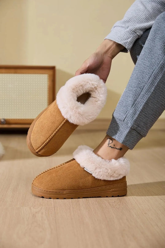 Cozy Faux Fur Platform Slippers with Round Toe