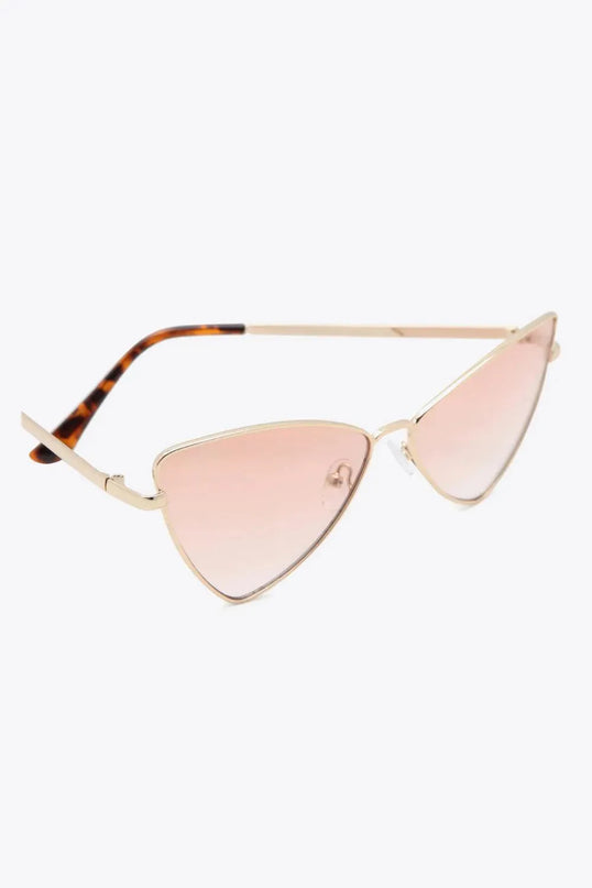 Chic Metal Cat-Eye Sunglasses with UV400 Protection