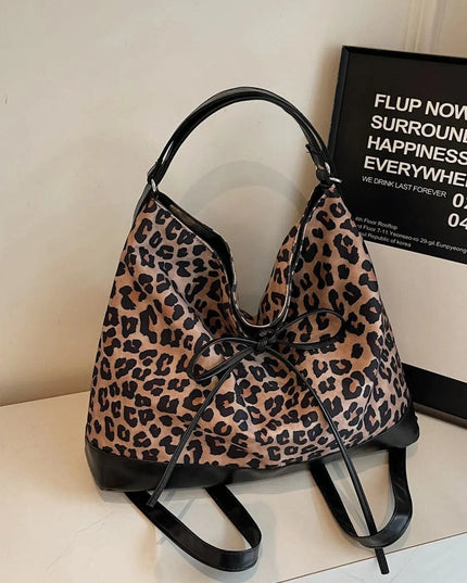 Bolso bandolera versátil con estampado de leopardo