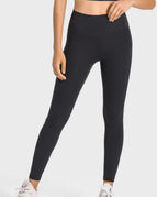 Black / 4