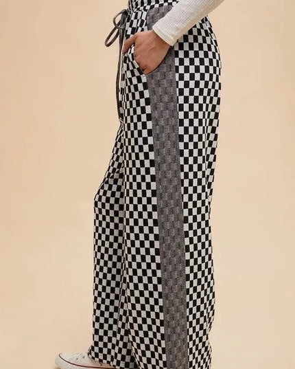 Annie Wear Drawstring Checkered Wide Leg Pants