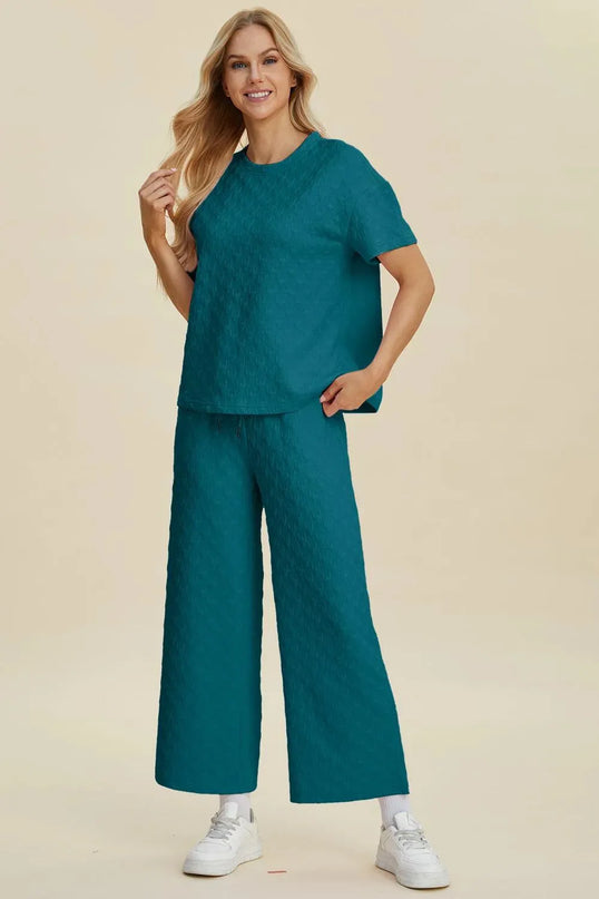 Textured Comfort Two-Piece Top and Pants Set with Pockets