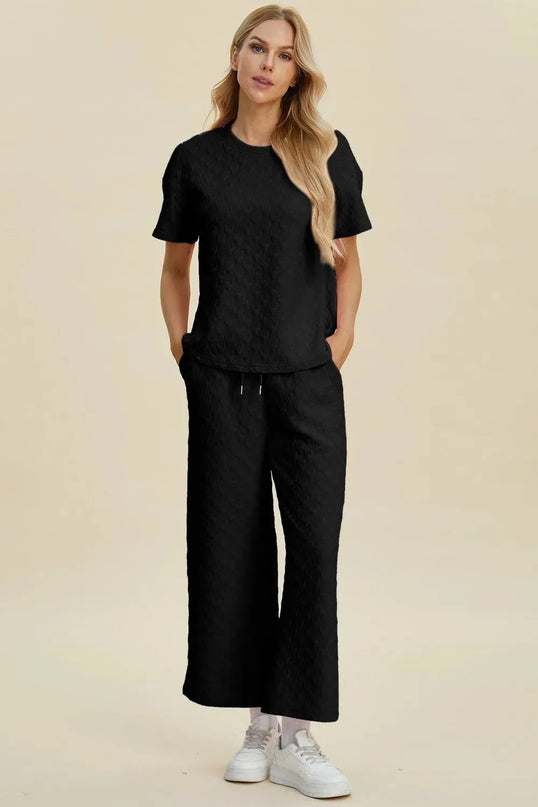 Textured Comfort Two-Piece Top and Pants Set with Pockets